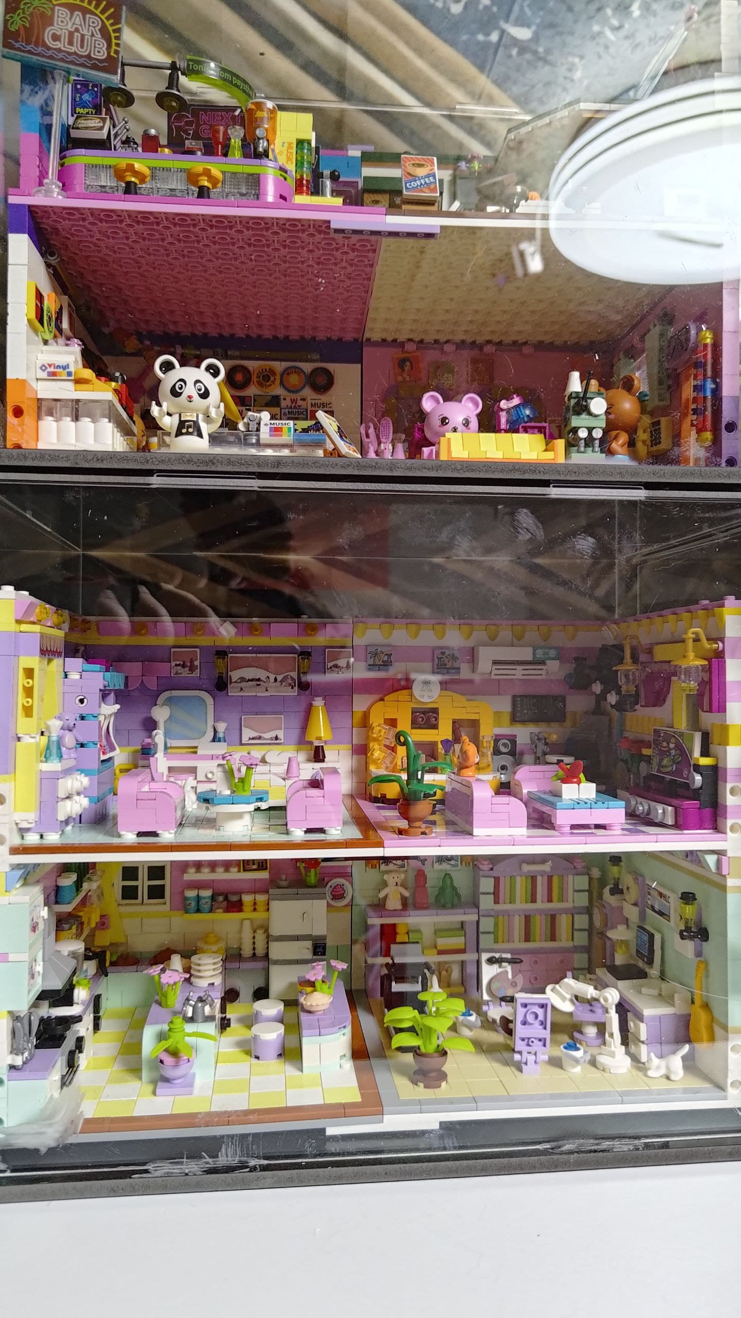 LEGO-Style Modular Dollhouse (4-Level Music Bar + Apartment + Kitchen)